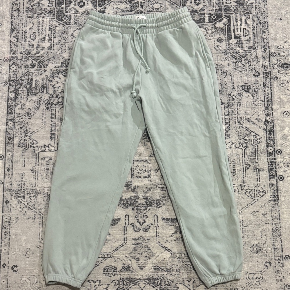 ZYIA women’s mint Relaxation Joggers M